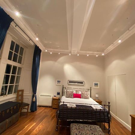 Royal Mile Mansions By Edinburgh City Apartments Екстер'єр фото